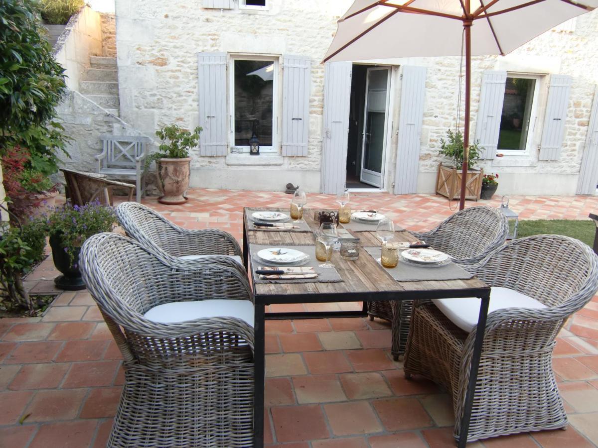 Bed and Breakfast Du Cote De L'Ombriere Geay  Zewnętrze zdjęcie